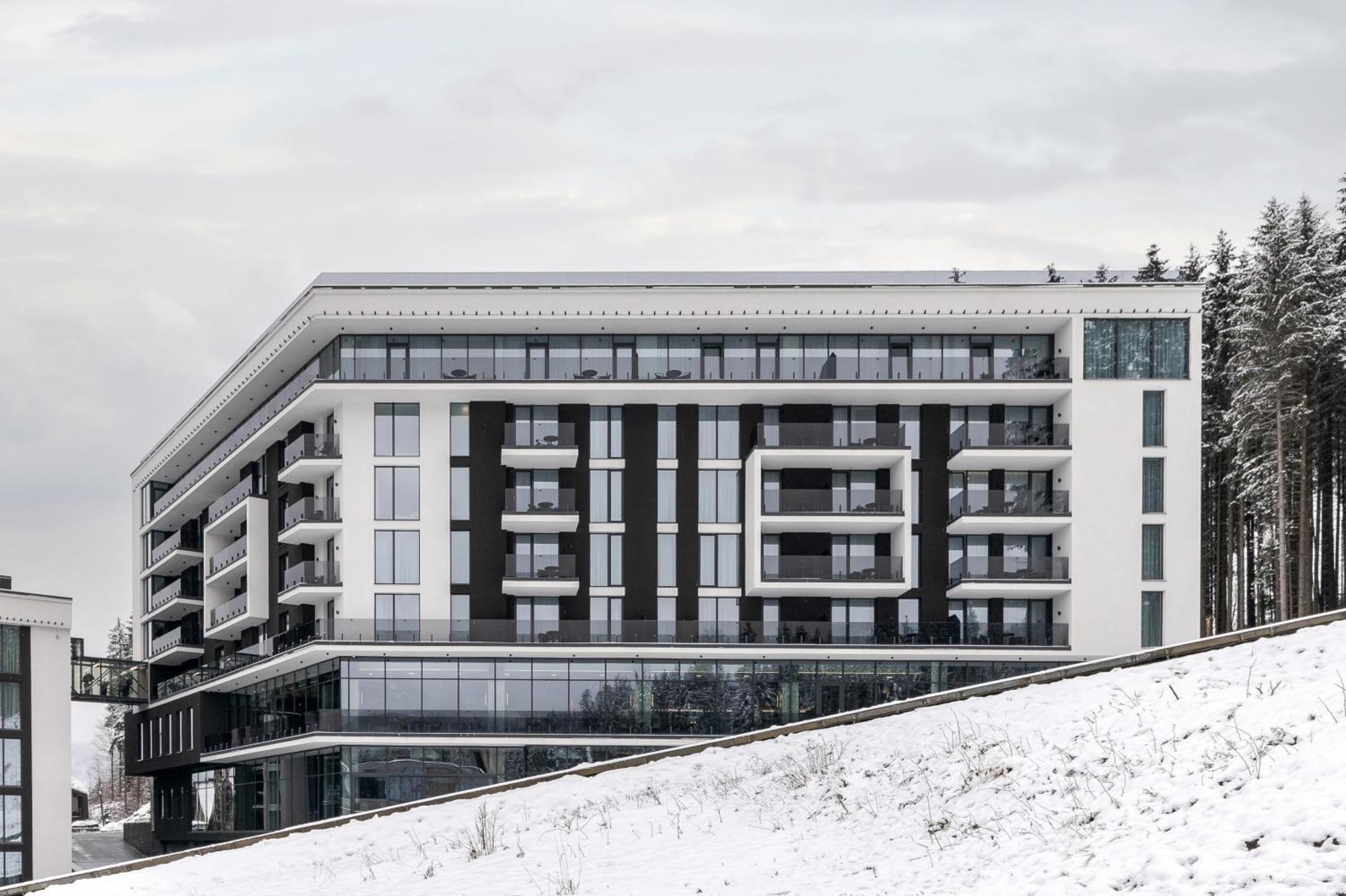 Rest&Ski Spa Resort Bukovel Exterior photo